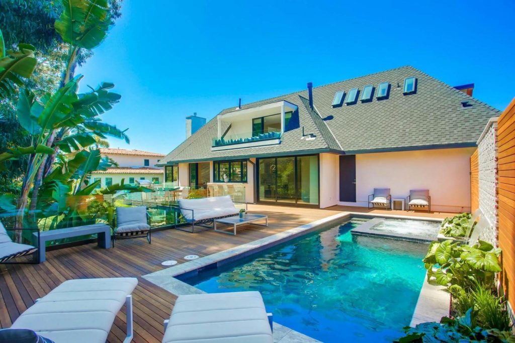 Spend the winter in a beautiful San Diego vacation home with a pool